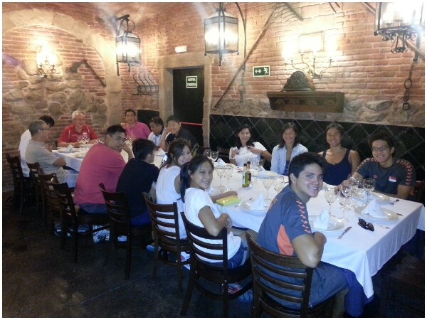Dinner at famous "Raco de la Vila" with Team Singapore
